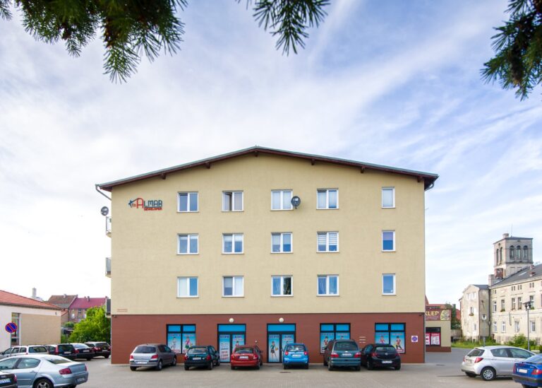 Budynek mieszkalno usługowy w Drezdenku przy ulicy Sienkiewicza 3C